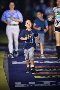 BIB: 
                            <button type="button" onclick="openModal(25219563)" class="btn btn-primary btn-sm float-right btn-popup" data-toggle="modal" data-target=".modal-high-quality">
                        <i class="fas fa-shopping-cart"></i> Add to Cart
                    </button>
                                            <button type="button" onclick="isThisMe(25219563, true)" class="btn btn-success btn-sm float-right btn-popup btn-isme hidden" data-toggle="tooltip" data-placement="bottom" title="นี่คือรูปของคุณใช่ไหม คลิกที่นี่เพื่อเอาเข้าอัลบั้ม">
                        <i class="fas fa-plus"></i> Add to album
                    </button>
                    <button type="button" onclick="isThisMe(25219563, false)" class="btn btn-warning btn-sm float-right btn-popup btn-isnotme hidden">
                        <i class="fas fa-ban"></i> Remove from album
                    </button>